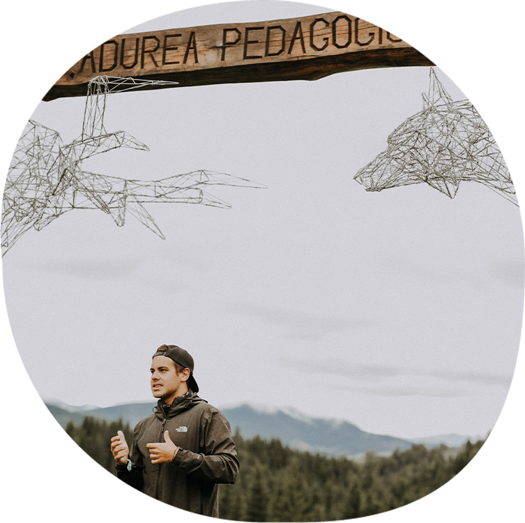 Școala de mers pe munte #0